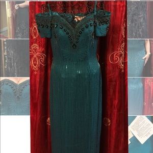 Alvce Designs 100% Silk Ball-Prom-Pageant Gown
